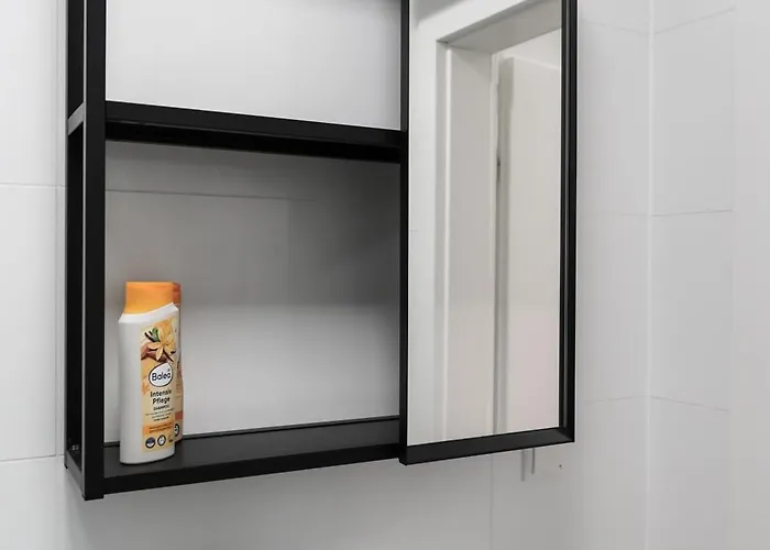 Modernes Im Zentrum 4 Personen Apartment Wiener Neustadt