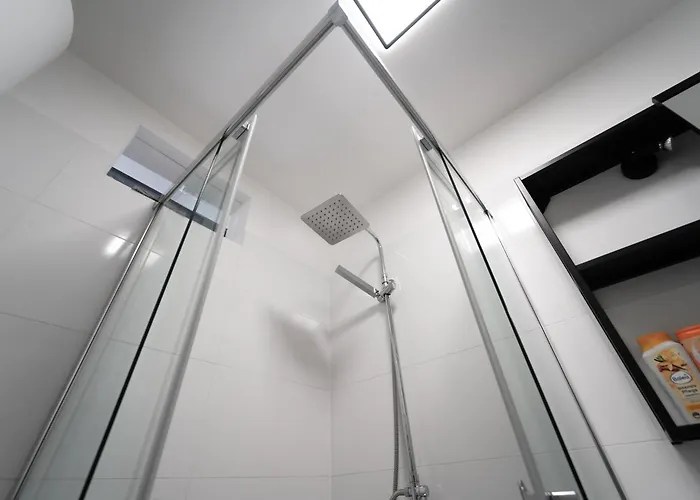 Modernes Im Zentrum 4 Personen *