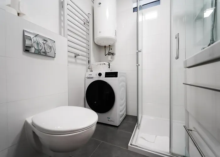 Modernes Im Zentrum 4 Personen * Wiener Neustadt